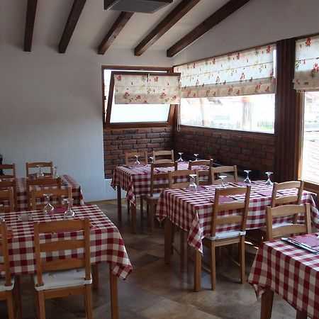 Pensiunea Mason'S Rîşnov Exteriör bild